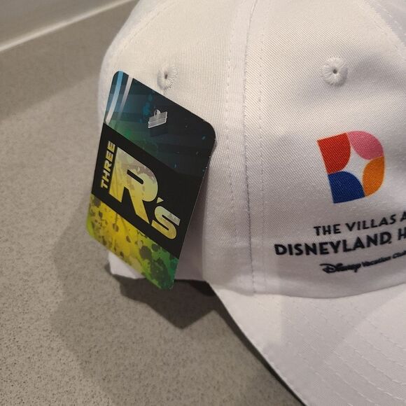 NWT Disney Vacation Club White Cap with Logo - Picture 2 of 5